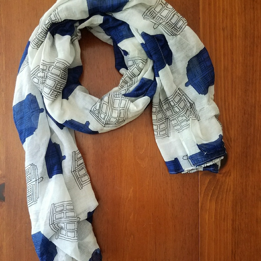 Dr. Who TARDIS scarf